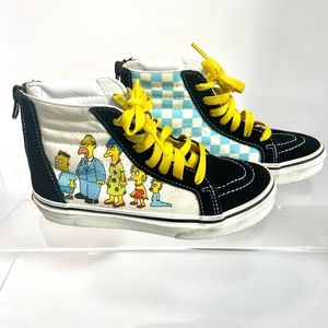 Limited Edition Vans X Simpson High Tops (kids)